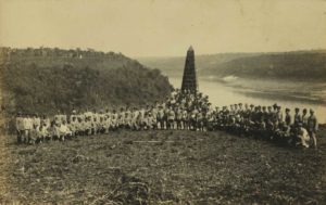 obelisco do Marco das Três Fronteiras foi inaugurado em 20 de julho de 1903